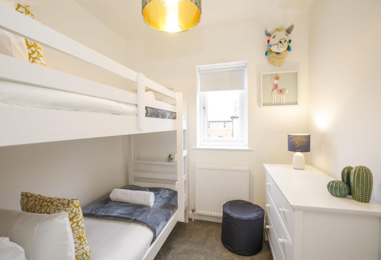 The Willows With Free Parking For 2 Cars York Bagian luar foto